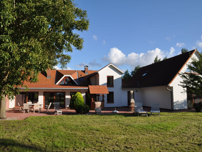 Others 5, Holiday Home With 5 Bedrooms, Vorpommern-Rügen