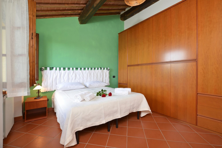 Others 4, Casa Sofi, Siena