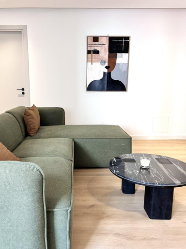 Others 3, 32 Nic- Stay Metropolitan Luxe Apartment