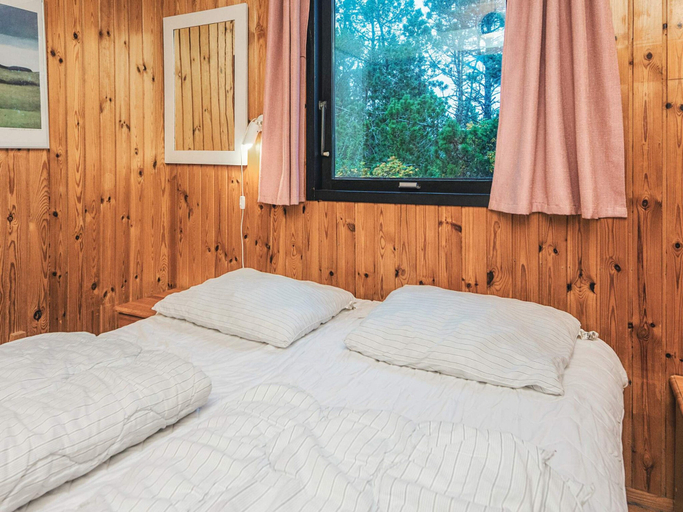 Bedroom 2, Charming Holiday Home in Blåvand with Hot Tub, Varde