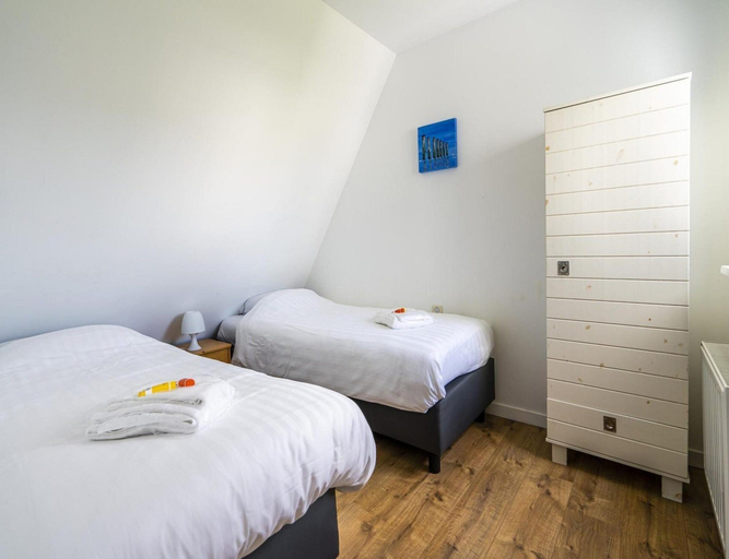 Others 5, Home With Dune Views, Vlissingen