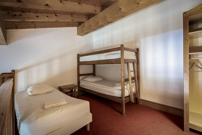 Bedroom 3, Hotel Club MMV Le Val Cenis, Savoie