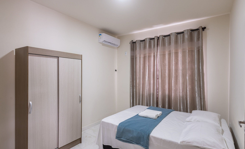 Others 1, Rhes - Apt 2 min From the Beach in Bombinhas, Bombinhas