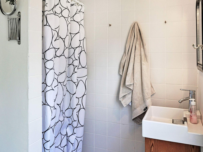 Bathroom 5, 4 Star Holiday Home in Skillingaryd, Vaggeryd