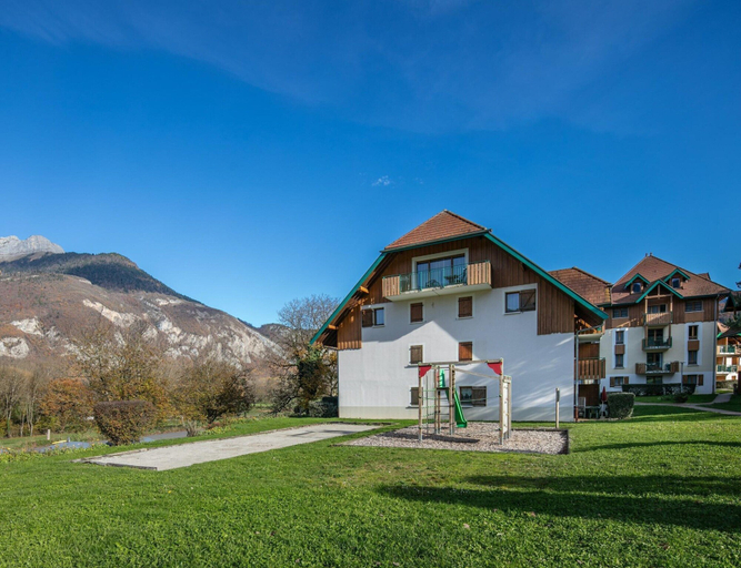 Others 4, Large 8-person Apartment in Giez, Haute-Savoie