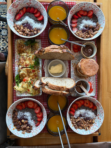 Food & Drinks 5, B&B CaSandra, Edam-Volendam
