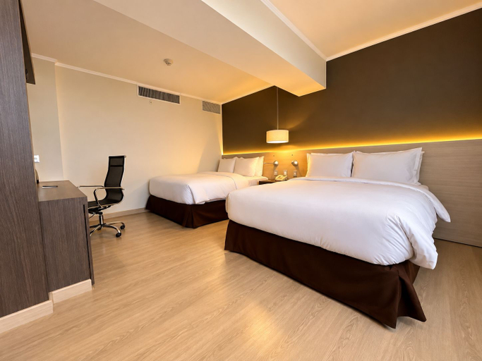 Bedroom 4, Sol de Oro Hotel & Suites, Lima