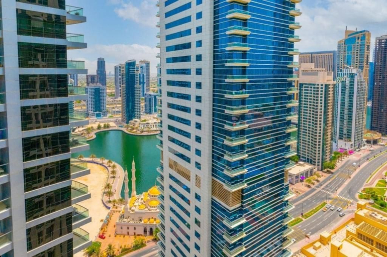 Others 2, Royal Oceanic 2BR with Marina View, Dubai