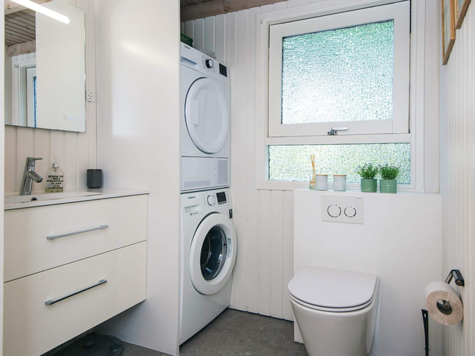 Bathroom, 4 Star Holiday Home in Bindslev, Hjørring