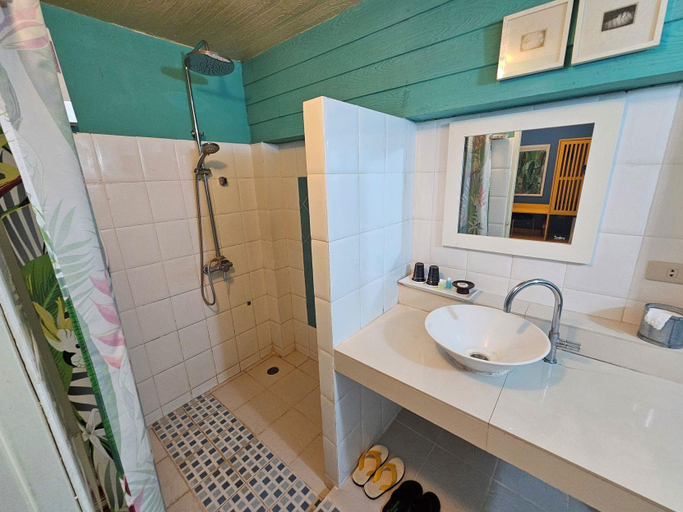 Bathroom 3, Phu Jaya Floresta Resort by ALPHATEL - Chiangmai, Hang Dong