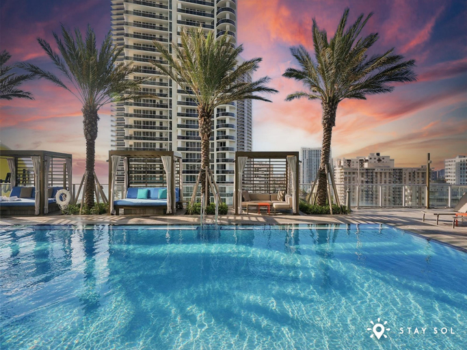 Others 4, Stylish Apt - Beach View - Resort Access, Broward