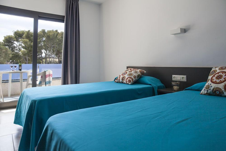 Bedroom, Treumal Park, Girona