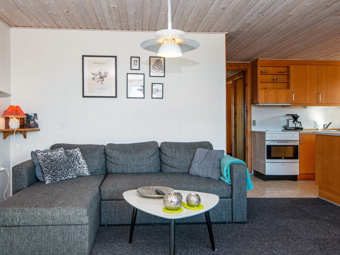 Others 4, Quaint Holiday Home in Harboøre Jutland near Sea, Lemvig