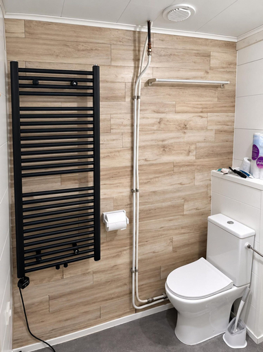 Bathroom 3, Maboge Cottage With Garden, Luxembourg