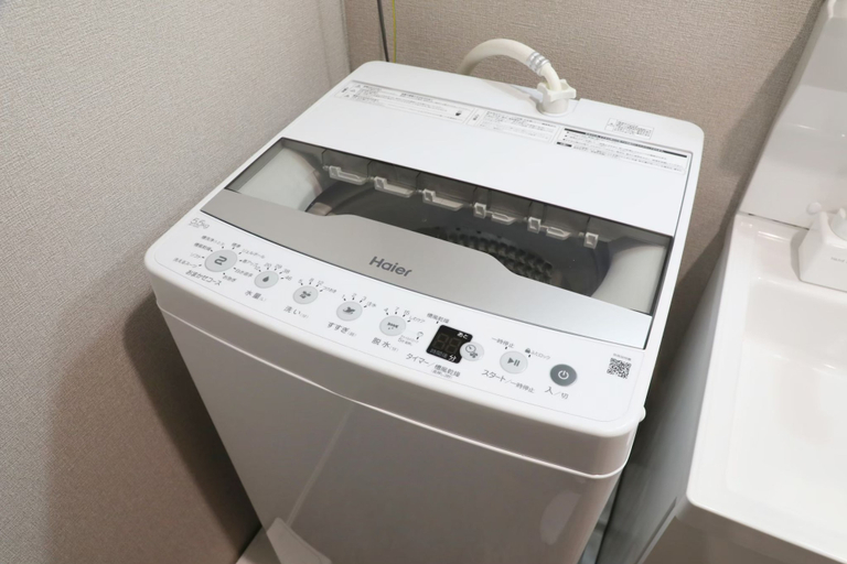 Others 4, Lamarie Haneda 402, Ōta