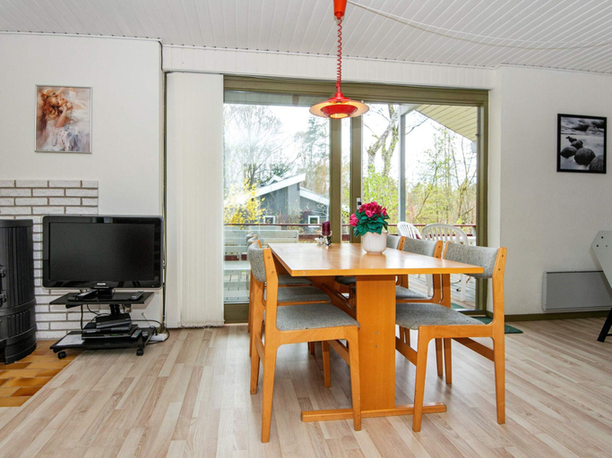 Others 4, 6 Person Holiday Home in Glesborg, Norddjurs