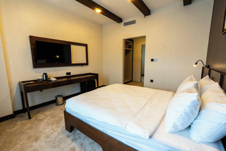 Others 2, PİNHAN TERMAL YALOVA, Merkez