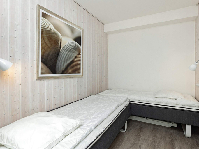 Bedroom 3, Holiday Home in Wendtorf, Plön