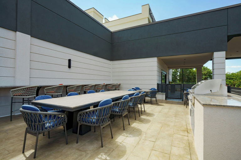 Food & Drinks 4, Towneplace Suites By Marriott East Hartford, Hartford