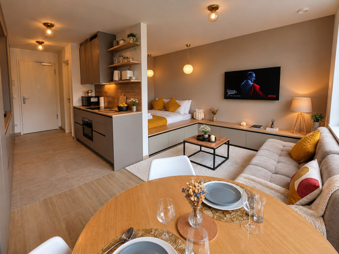 Others 2, Urban Studio with Cozy Touches, Luxembourg