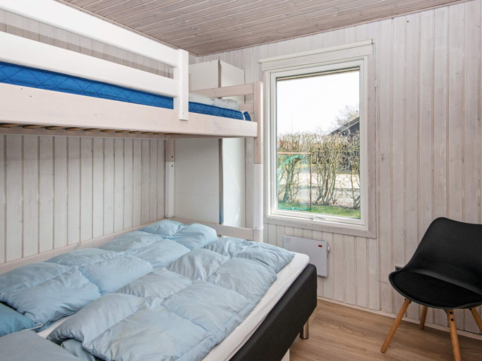 Bedroom 2, 4 Star Holiday Home in Juelsminde, Hedensted