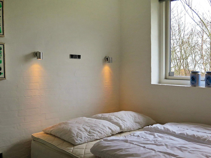 Bedroom 2, 4 Star Holiday Home in Struer, Struer