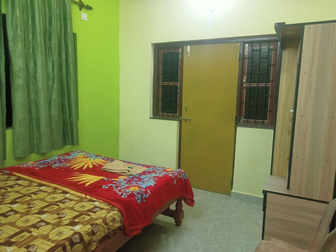 Bedroom 1, Shanaya Holiday Apartments, South Goa