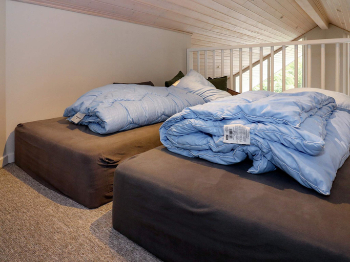 Others 3, 5 Star Holiday Home in Hadsund, Mariagerfjord
