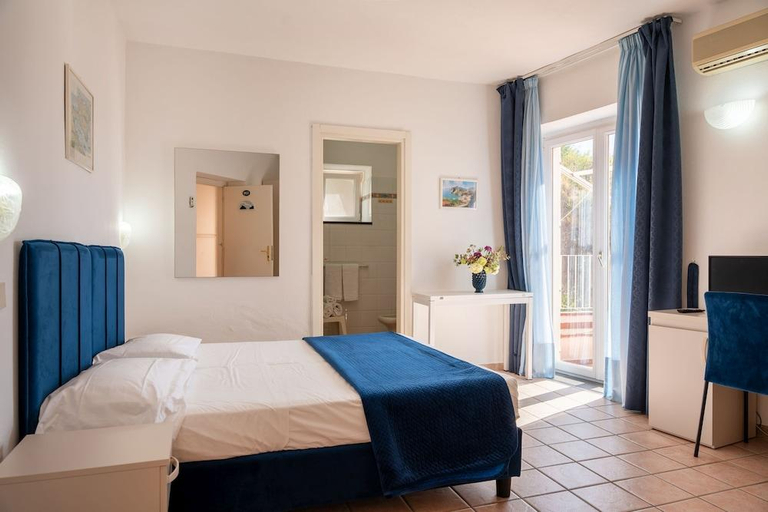 Bedroom 3, Hotel Residence San Angelo, Napoli