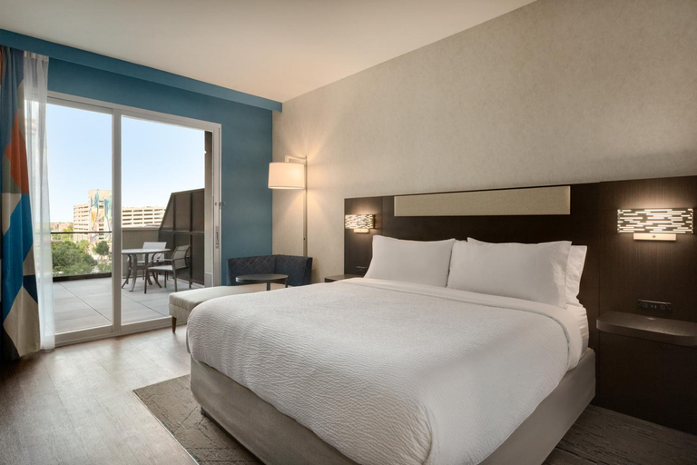 Bedroom 3, Staybridge Suites HOUSTON DOWNTOWN by IHG, Houston