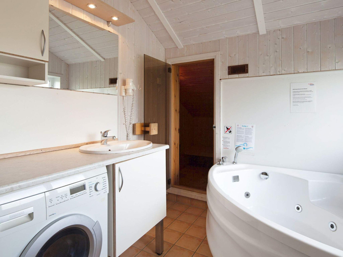 Bathroom 3, Holiday Home in Grömmitz, Ostholstein