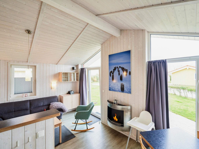 Others 3, 4 Star Holiday Home in Friedrichskoog, Dithmarschen