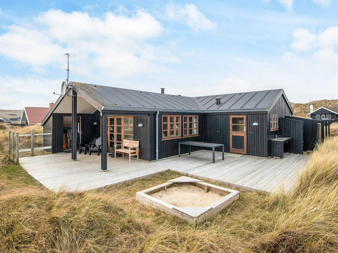 Exterior & Views 1, 4 Star Holiday Home in Hvide Sande, Ringkøbing-Skjern