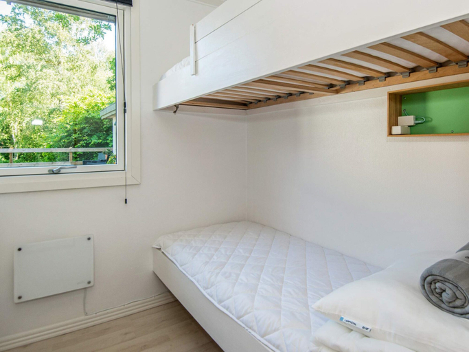 Bedroom 4, 5 Person Holiday Home in Grenaa, Norddjurs