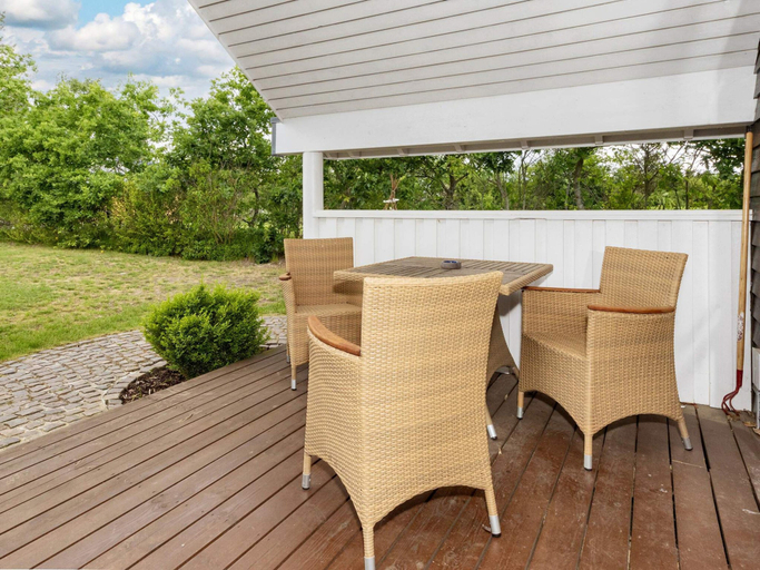 Others 4, 5 Star Holiday Home in Hadsund, Mariagerfjord