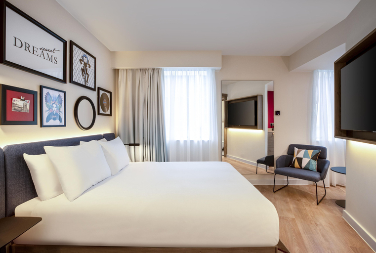 Bedroom 4, Hampton by Hilton Bath City, Bath and North East Somerset