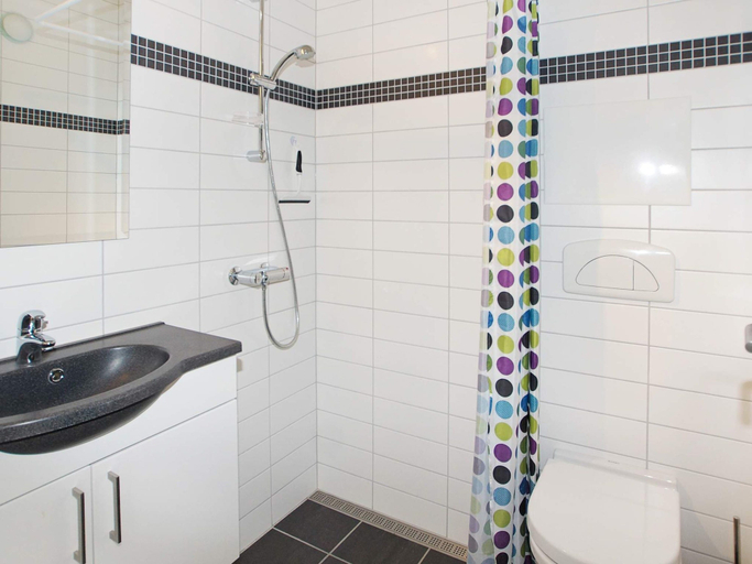 Bathroom 5, 4 Star Holiday Home in Hemmet, Ringkøbing-Skjern