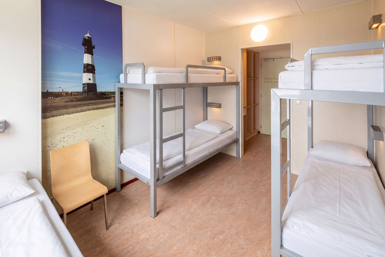 Bedroom 4, Stayokay Egmond - Hostel, Bergen
