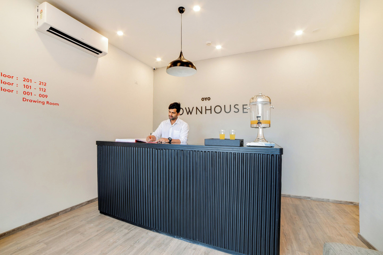Others 5, Townhouse Hosur Main Road Bommanahalli, Bangalore