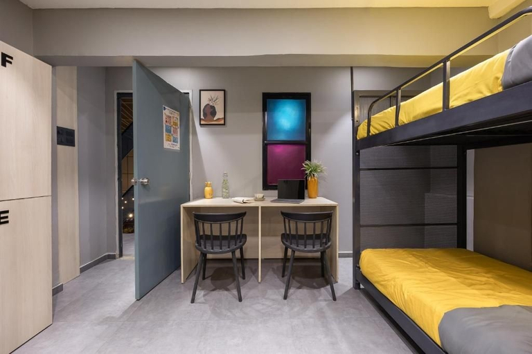 Bedroom 3, Coliwo Trois Hostel - Kharadi, Pune