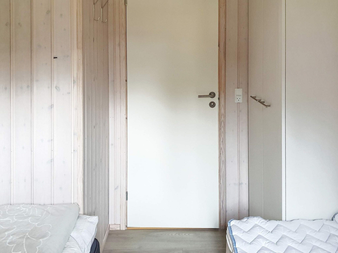 Bedroom 2, 5 Star Holiday Home in Lokken, Hjørring