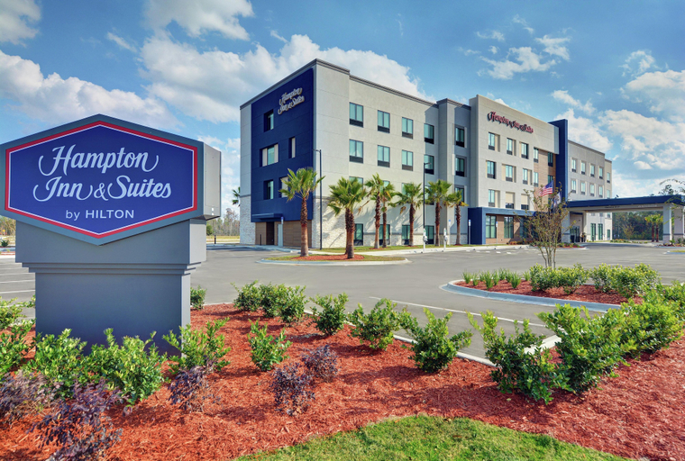 Exterior & Views 1, Hampton Inn & Suites Middleburg, Clay