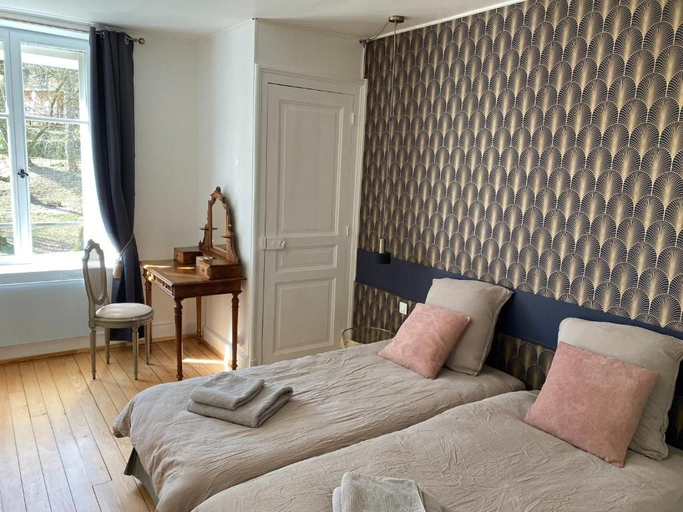Bedroom 4, CHATEAU DE MONTHUREUX, Vosges