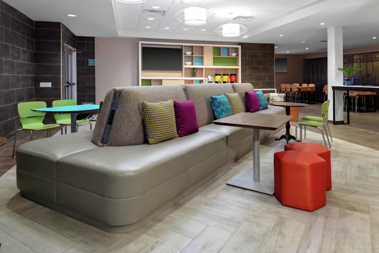 Public Area 3, Home2 Suites by Hilton North Charleston-University Blvd, Charleston