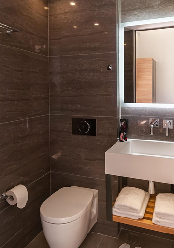 Bathroom 4, Epavli Hotel, Crete
