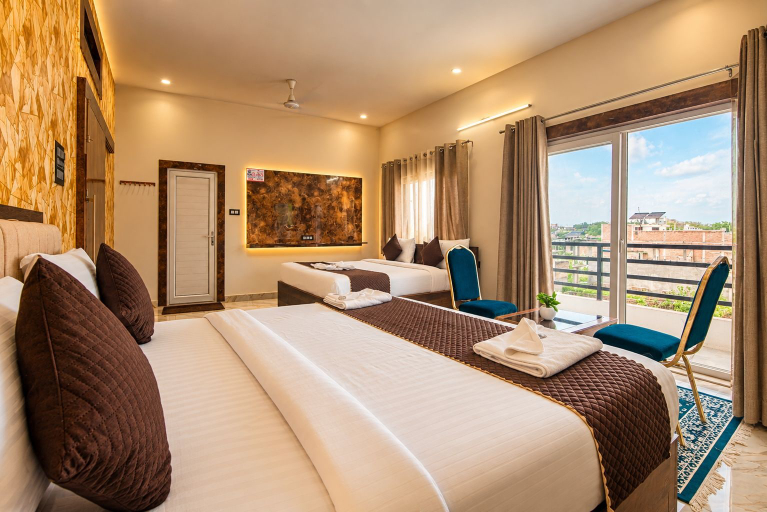 Bedroom 3, Maya's Nest, Varanasi