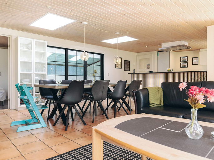Others 5, 5 Star Holiday Home in Hals, Brønderslev