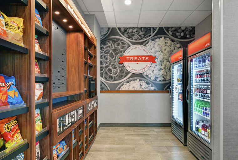 Others 5, Hampton Inn & Suites Middleburg, Clay