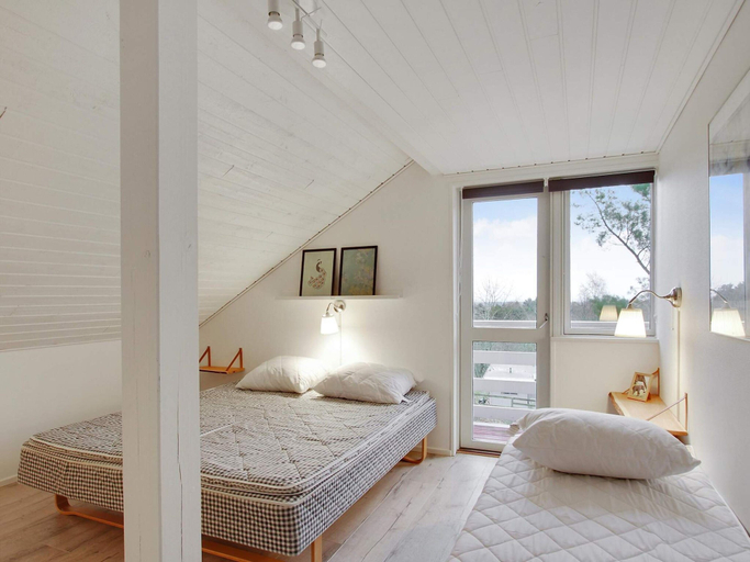 Others 3, 5 Star Holiday Home in Ebeltoft, Syddjurs