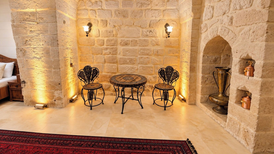 Others 2, The Royal Dome Hotel, Kızıltepe